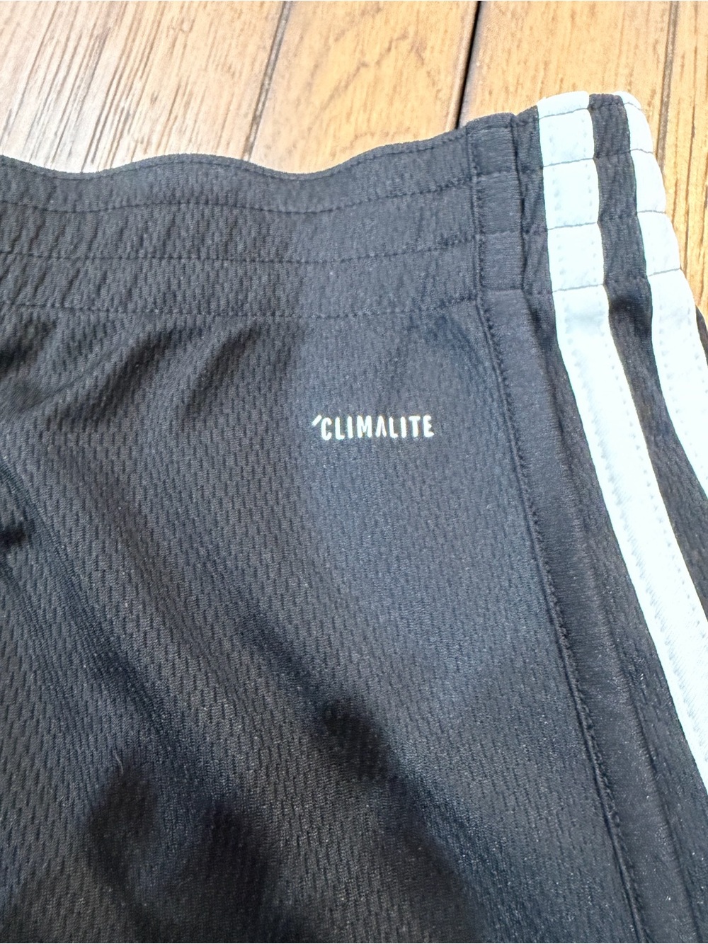 Vintage adidas Black Athletic Shorts with White 3-Stripes M - Picture 6 of 7